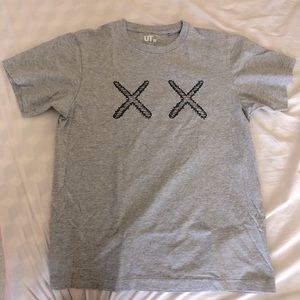 KAWS x Uniqlo T-shirt